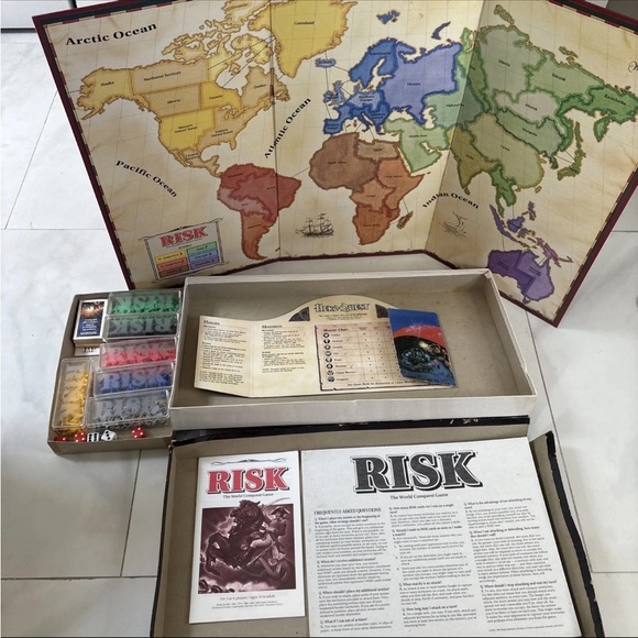 Vintage RISK Board Game by Parker Brothers - The World Conquest Game -1993 - Picture 3 of 9